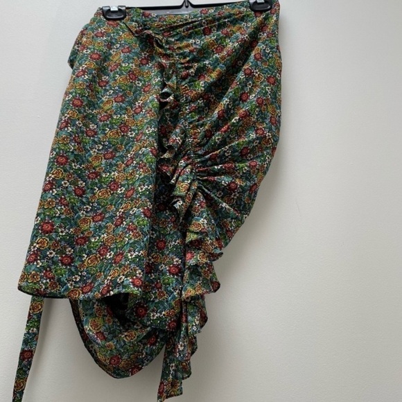 3.1 Phillip Lim, 6,Silk Floral Ruffle Wrap Skirt,Excellent Condition,Firm Price - Picture 4 of 12